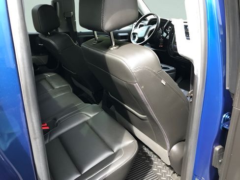 Used 2018 Chevrolet Silverado 1500 LT w/ All Star Edition AWD/4WD image 13
