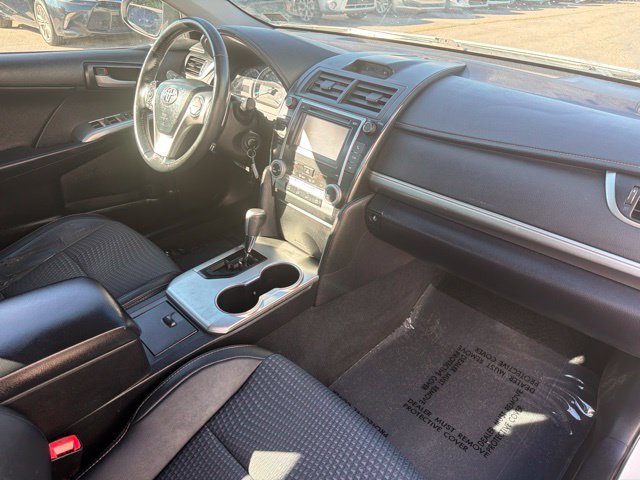Used 2013 Toyota Camry SE FWD image 27