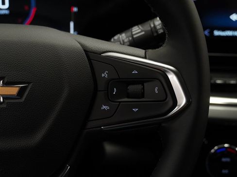 New 2026 Chevrolet Trax LT w/ Driver Confidence Package FWD image 20