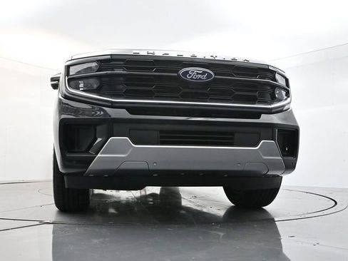 New 2026 Ford Expedition Platinum image 30