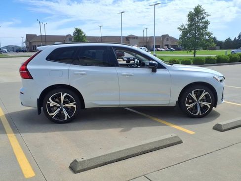 Used 2023 Volvo XC60 B6 Ultimate w/ Climate Package AWD/4WD image 6