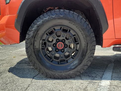 Used 2022 Toyota Tundra TRD Pro AWD/4WD image 7