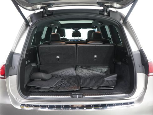 Used 2020 Mercedes-Benz GLS 450 4MATIC image 17
