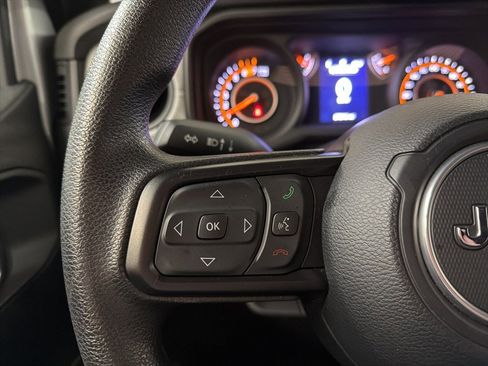 Used 2024 Jeep Wrangler Sport image 22