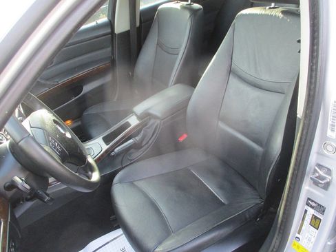 Used 2010 BMW 328i xDrive Sedan image 5