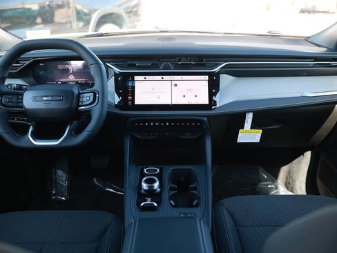 New 2026 Jeep Cherokee Laredo AWD/4WD image 22
