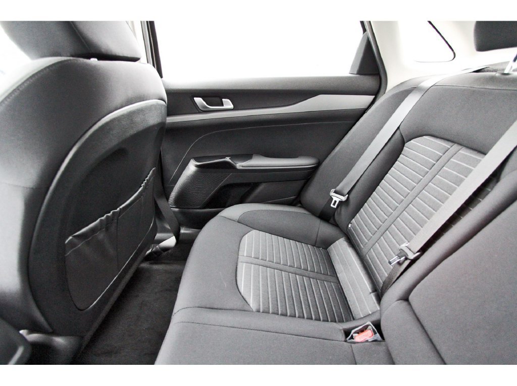 New 2026 Kia K5 LXS FWD image 11