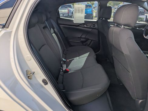 Used 2018 Honda Civic EX image 32