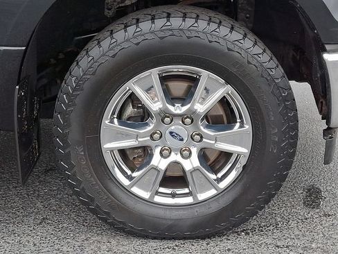 Used 2017 Ford F150 XLT w/ Equipment Group 302A Luxury AWD/4WD image 11