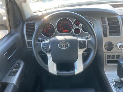 Used 2014 Toyota Sequoia SR5 image 29