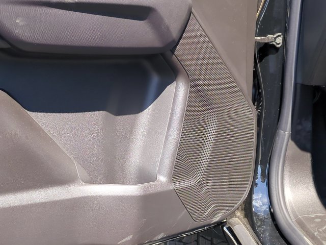 New 2026 Chevrolet Colorado Trail Boss w/ Midnight Edition AWD/4WD image 24
