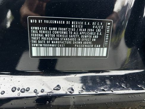 Used 2022 Volkswagen Jetta SE FWD image 37