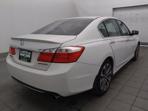 Used 2014 Honda Accord Sport image 9