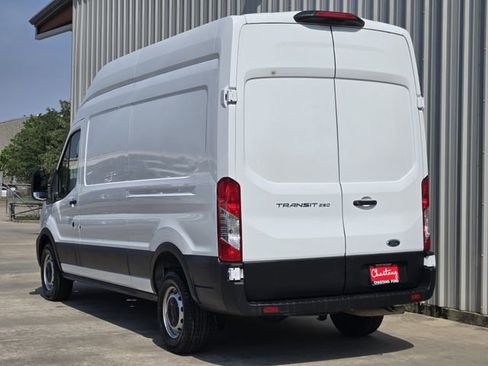 Certified 2023 Ford Transit 250 148 High Roof RWD image 11