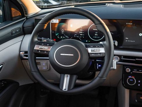 New 2026 Hyundai Tucson Limited image 17