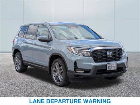 Used 2023 Honda Passport EX-L image 4