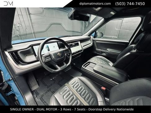 Used 2025 Rivian R1S Adventure AWD/4WD image 16
