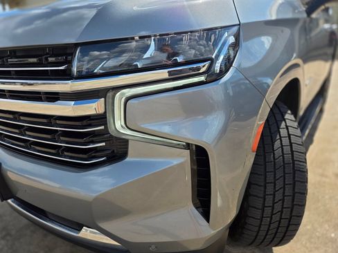 Used 2023 Chevrolet Tahoe LT w/ Luxury Package RWD image 34