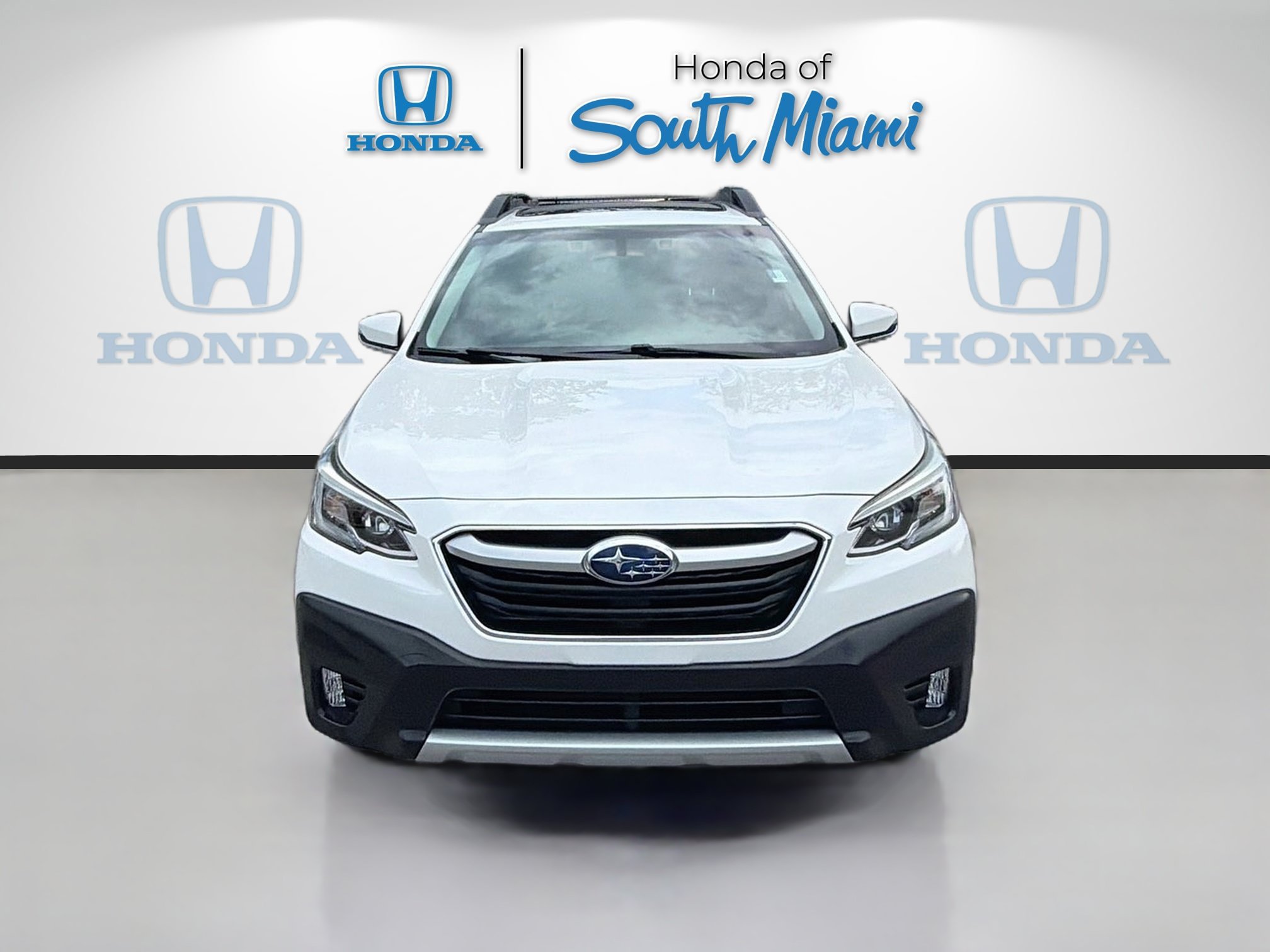 Used 2021 Subaru Outback Limited XT AWD/4WD image 2