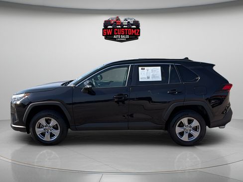 Used 2024 Toyota RAV4 XLE w/ Weather Package AWD/4WD image 4