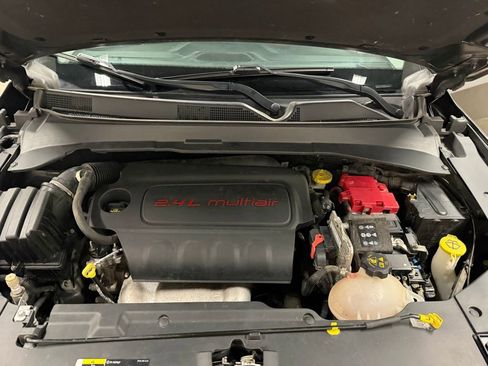 Used 2020 Jeep Compass Latitude w/ Cold Weather Group image 48