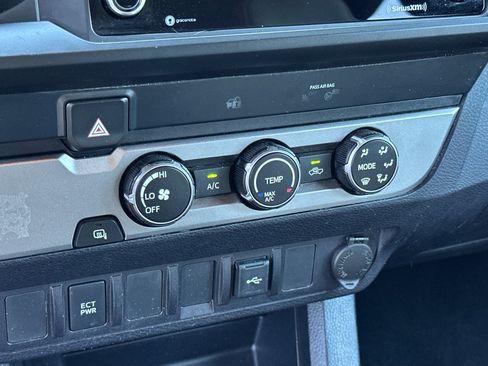 Used 2020 Toyota Tacoma SR RWD image 18