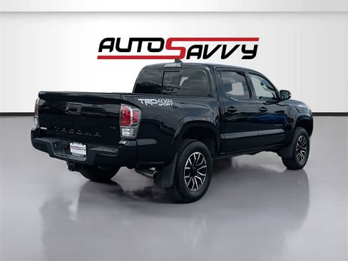 Used 2021 Toyota Tacoma TRD Sport image 7