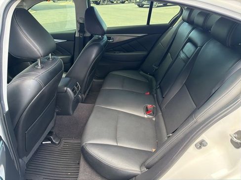 Used 2015 INFINITI Q50 Premium w/ Navigation Package image 11
