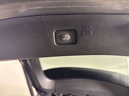 Used 2015 Ford Edge Titanium w/ Equipment Group 301A image 34