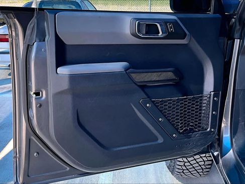 Used 2022 Ford Bronco 4-Door w/ Sasquatch Package image 22