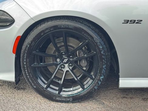 Used 2019 Dodge Charger Scat Pack w/ Daytona Edition Group image 11