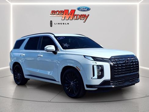 Used 2024 Hyundai Palisade Calligraphy AWD/4WD image 3