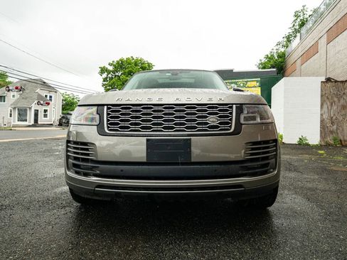 Used 2019 Land Rover Range Rover Long Wheelbase Supercharged AWD/4WD image 9