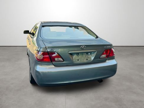 Used 2003 Lexus ES 330 FWD image 13