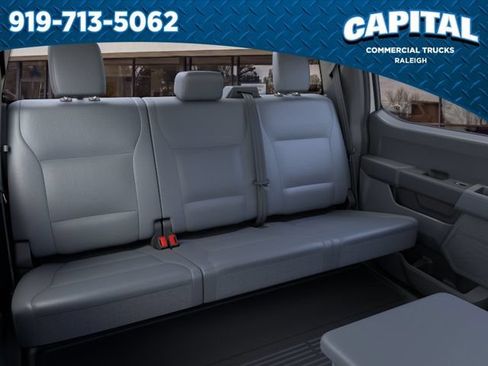 New 2026 Ford F250 XL w/ FX4 Off-Road Package AWD/4WD image 11
