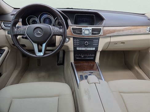 Used 2016 Mercedes-Benz E 350 Sedan image 11