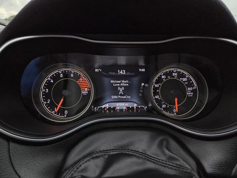 Used 2022 Jeep Cherokee Limited AWD/4WD image 28
