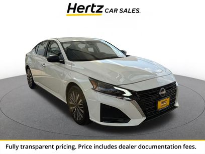 Used 2025 Nissan Altima 2.5 SV