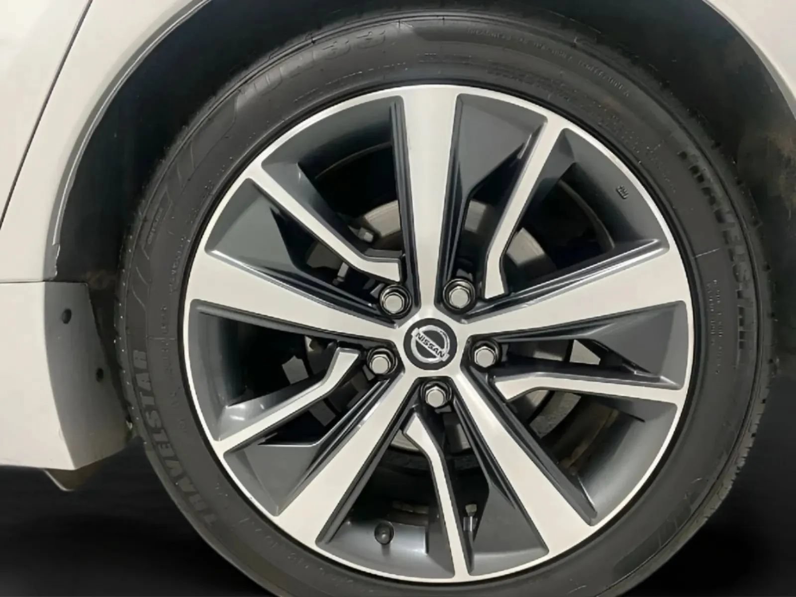 Used 2020 Nissan Maxima 3.5 SL w/ Floor Mat Group FWD image 28