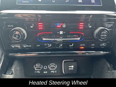 Certified 2022 Jeep Grand Cherokee L Laredo image 22