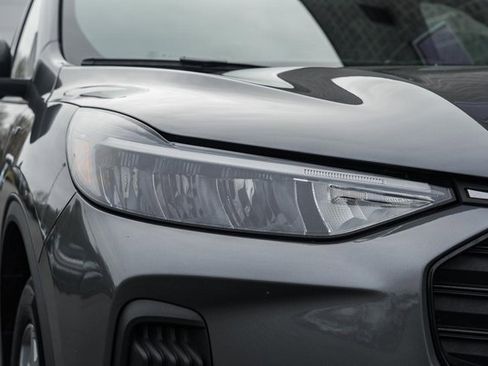 Used 2025 Ford Escape ST-Line image 15