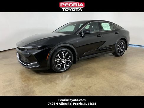Used 2023 Toyota Crown AWD/4WD image 1