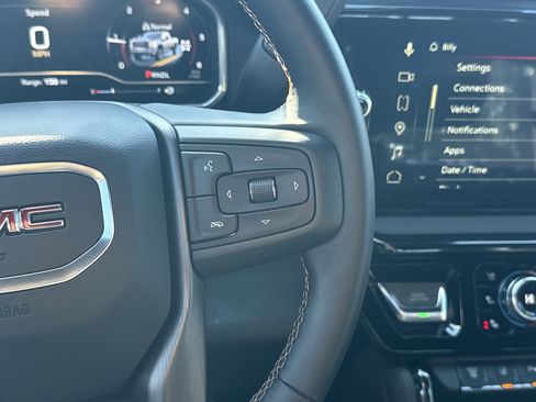 Used 2024 GMC Sierra 2500 AT4 w/ AT4 Premium Plus Package image 20