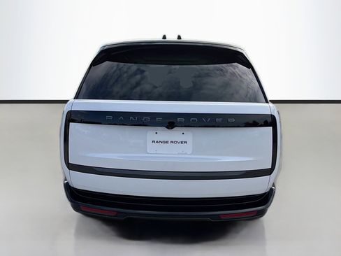 New 2025 Land Rover Range Rover SE image 39