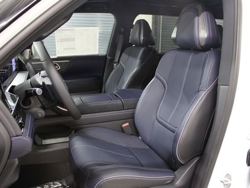 New 2026 INFINITI QX80 4WD image 5