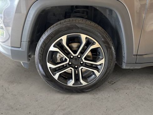 Used 2022 Jeep Compass Limited AWD/4WD image 15