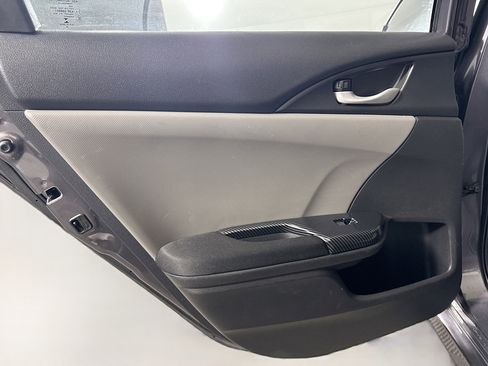 Used 2020 Honda Civic LX image 25