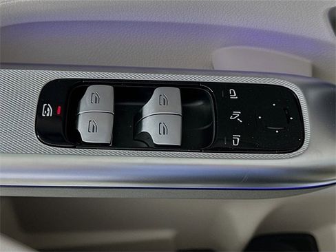 New 2026 Mercedes-Benz GLC 300 GLC 300 image 18