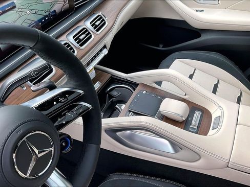 New 2026 Mercedes-Benz GLE 53 AMG 4MATIC Coupe image 8