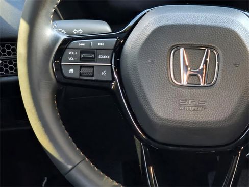 Used 2024 Honda HR-V Sport image 15